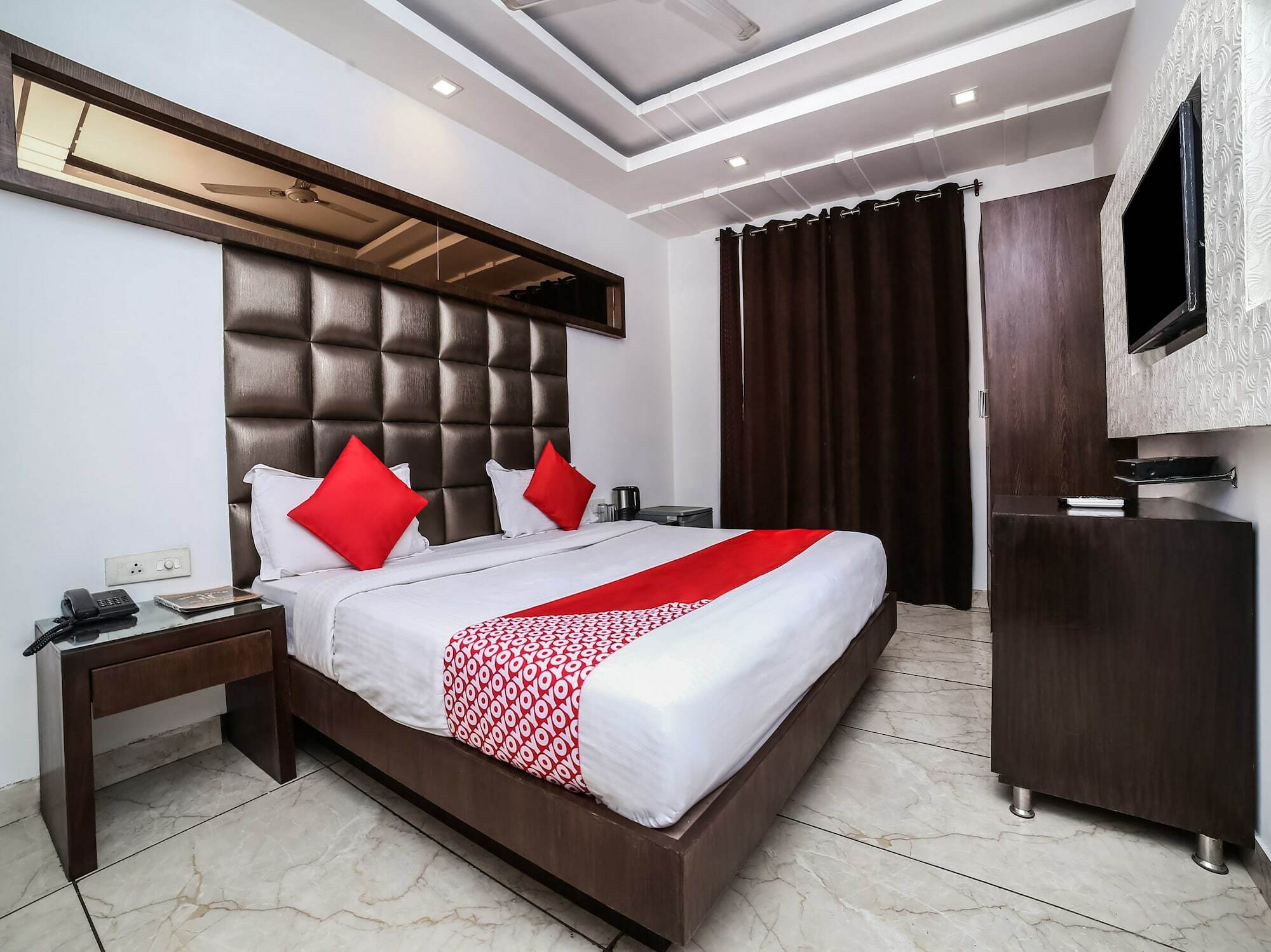 Oyo 11150 Hotel Jmd Rooms Nuova Delhi Esterno foto